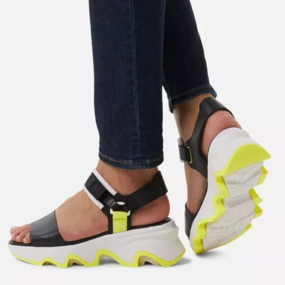 SOREL Kinetic Sport Wedge Sandal in Black, White, Green sz 7.5 - Picture 1 of 5